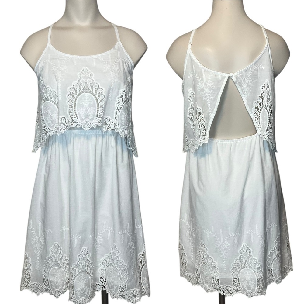 FLYING TOMATO sz Medium Sun Dress Open Flyaway Back Lined Scalloped Hems White